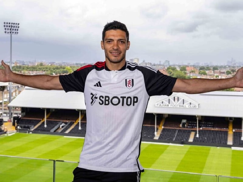 Fichaje de Raúl Jiménez por el Fulham ha genera gran revuelo en