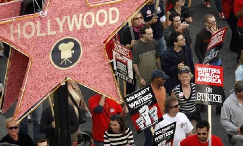 Inteligencia artificial pone en jaque a los guionistas de Hollywood