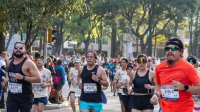 10 mil corredores participan en la Media Maratón de la CDMX 