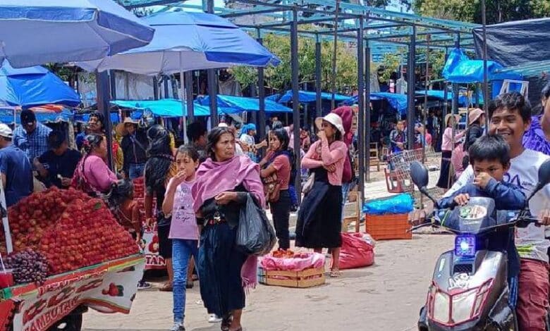 Adiós a estacionamiento del mercado público en San Cristobal 