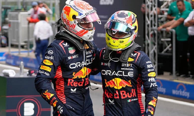 Red Bull logra récord de 12 victorias de Max y Checo