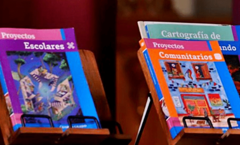 AMLO acepta suspender distribución de libros de la SEP en Chihuahua