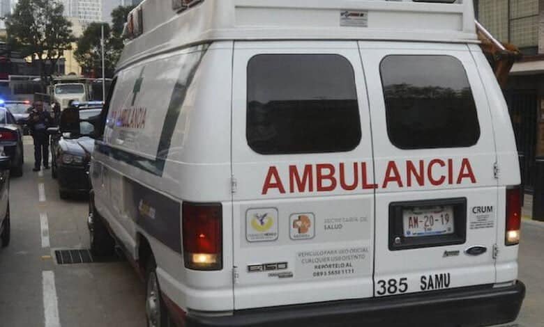 Joven sufre caída de 14m tras romperse rejilla de respiradero en GAM