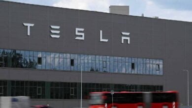 Abre vacantes Tesla vía remota en México para agosto 