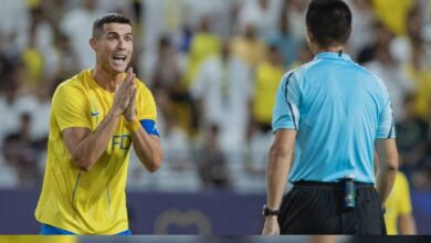 Protesta Cristiano Ronaldo a los gritos contra el árbitro