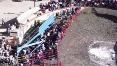 Video. Se desploma gradas de jaripeo en San Luis Potosí 