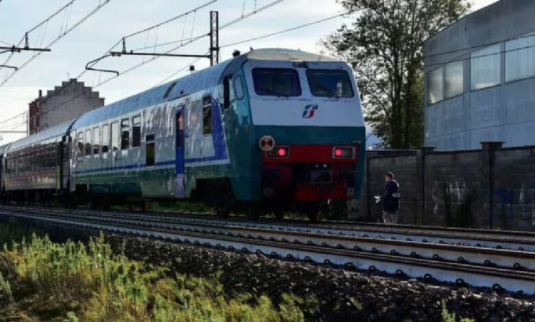 Tren en Italia arrolla a 5 personas que trabajaban en la vía