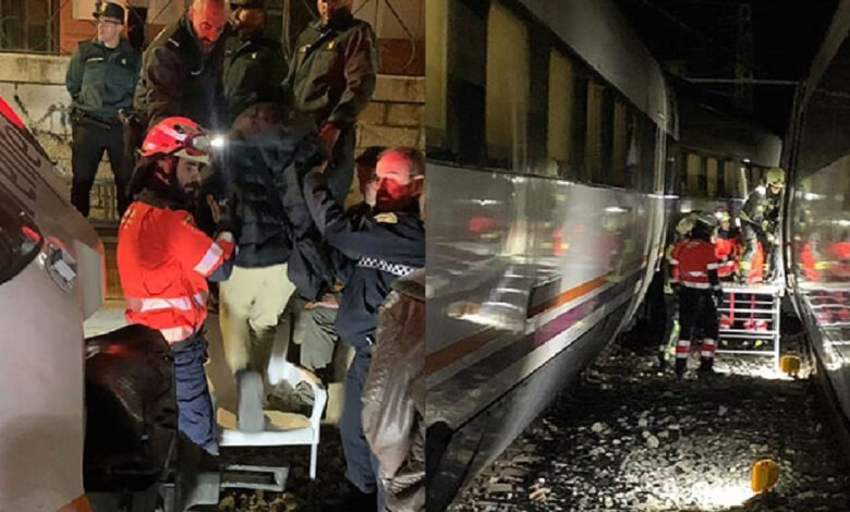 Chocan trenes en España; desalojan a más de 200 pasajeros