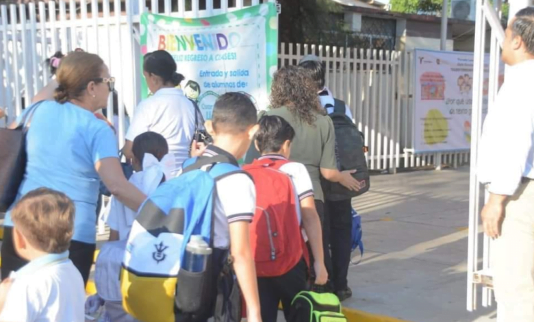 Inician vacaciones en Chiapas más de un millón de estudiantes