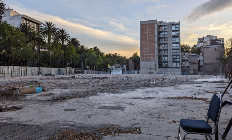 Demolición del Plaza Condesa debió ser desde 2017