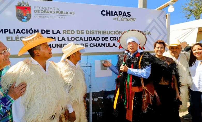Inauguran Red Eléctrica en San Juan Chamula