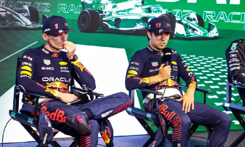 Verstappen aconseja "Checo" "configurar el coche como le convenga"