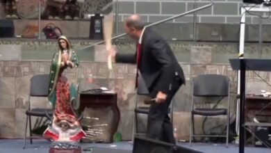 Video pastor.