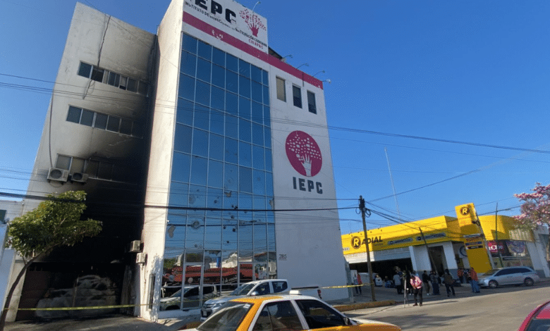 Continúan, sin contratiempos, trabajos electorales pese a bomba molotov en IEPC