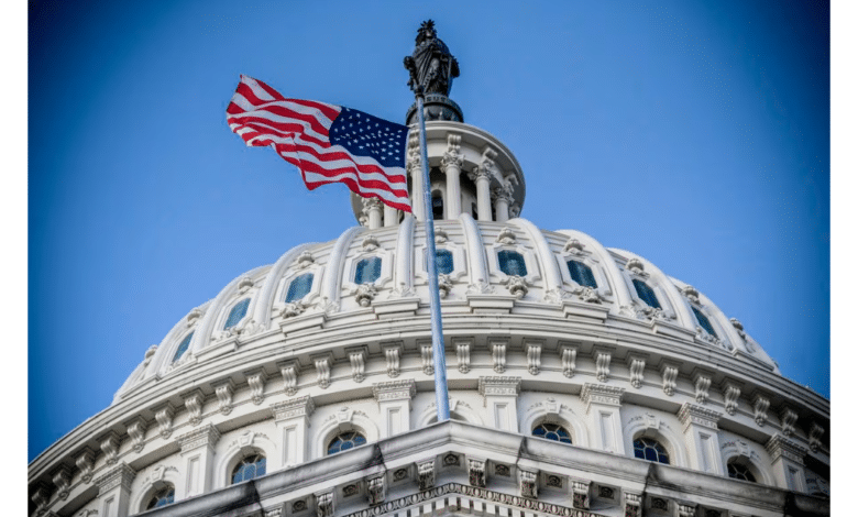 Senado de Estados Unidos aprueba ayuda económica para Ucrania
