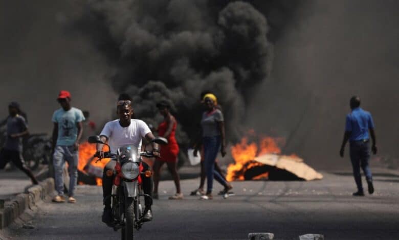 Haitianos SRE.