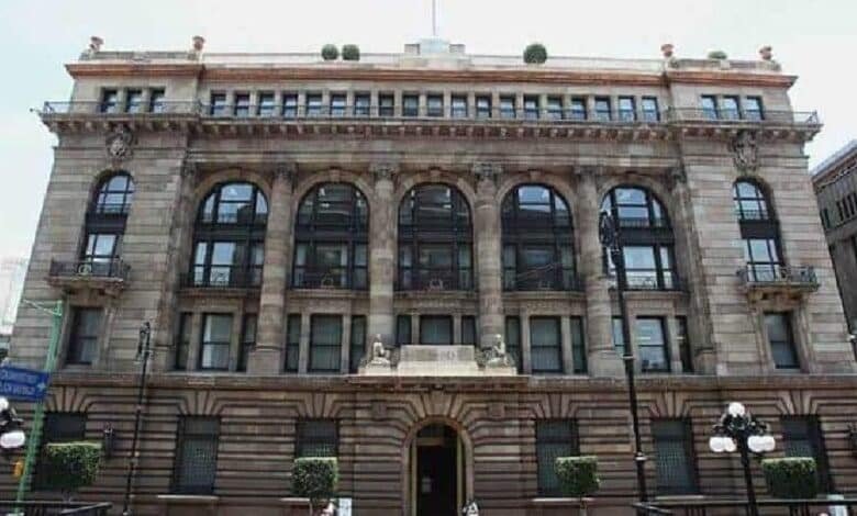 ¿Quieres realizar tu servicio social en Banxico?