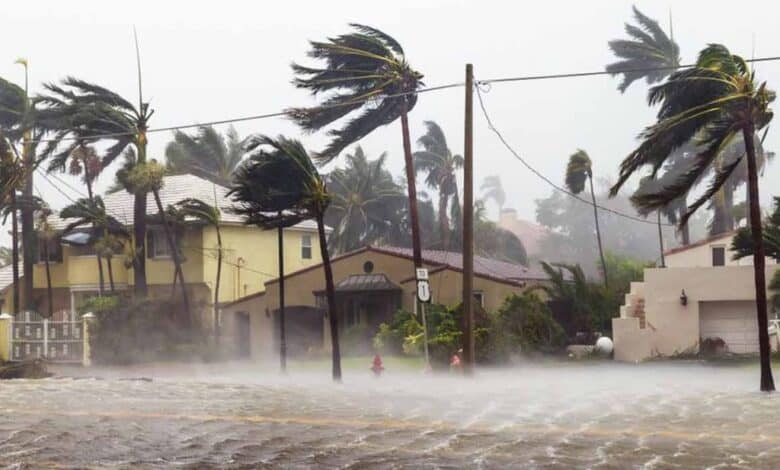 Convocan a alcaldes de Chiapas a prevenirse contra los ciclones