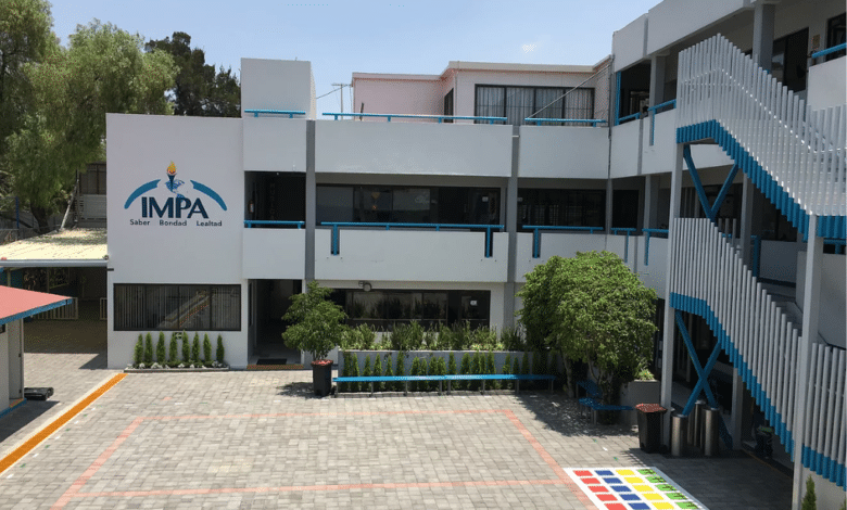Escuelas.