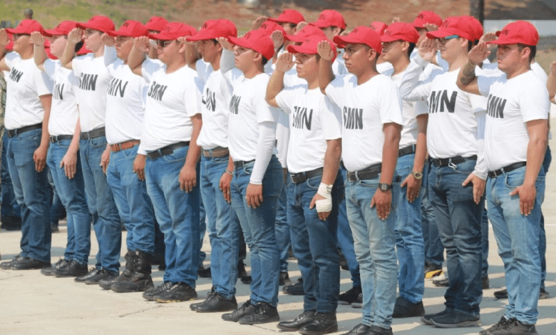 Jóvenes chiapanecos cumplen con el servicio militar