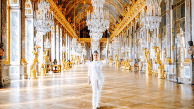 ¡Orgullo veracruzano! Salma Hayek porta la llama olímpica en Versalles previo a los Juegos Olímpicos de París 2024