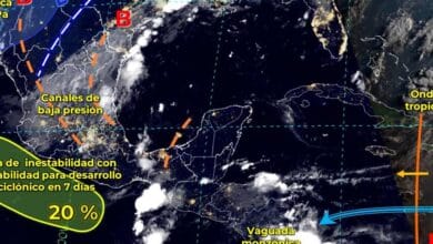 Canal de baja presión en el sureste de México ocasionará lluvias fuertes