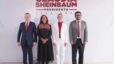 Claudia Sheinbaum presenta a Arturo Zaldívar, Carlos Torres y Leticia Ramírez como integrantes de su Gabinete