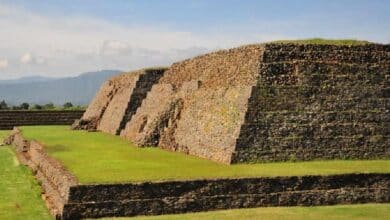 Se daña basamento de pirámide en la zona arqueológica de Ihuatzio