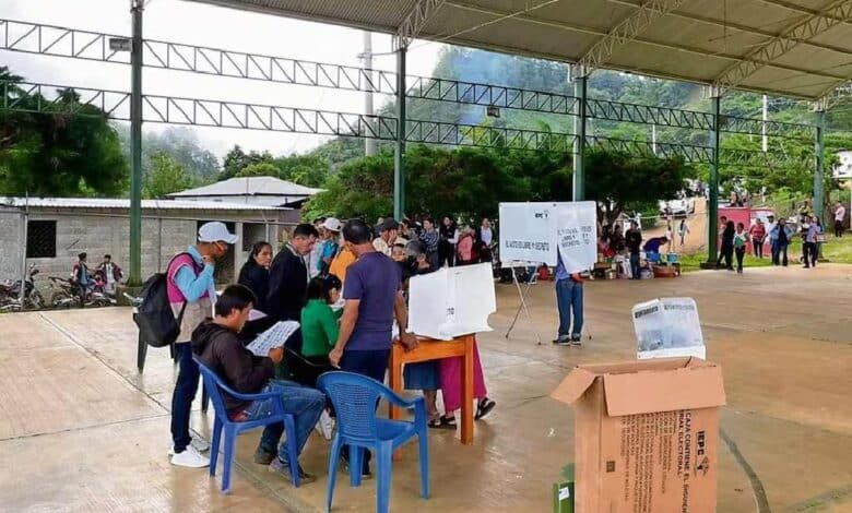 Concluyen elecciones extraordinarias en dos municipios de Chiapas