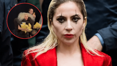 Lady Gaga sorprende al repartir palomitas en el estreno de "Joker: Folie à Deux"