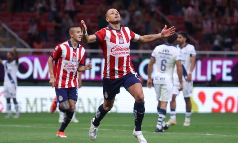 "Chicharito" Hernández volvió a lesionarse