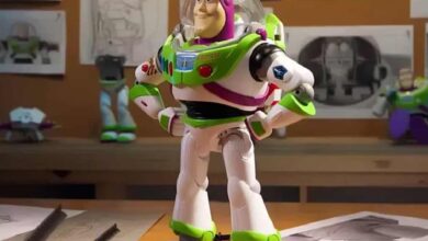 Lanzan figura robótica de Buzz Lightyear y causa furor en redes