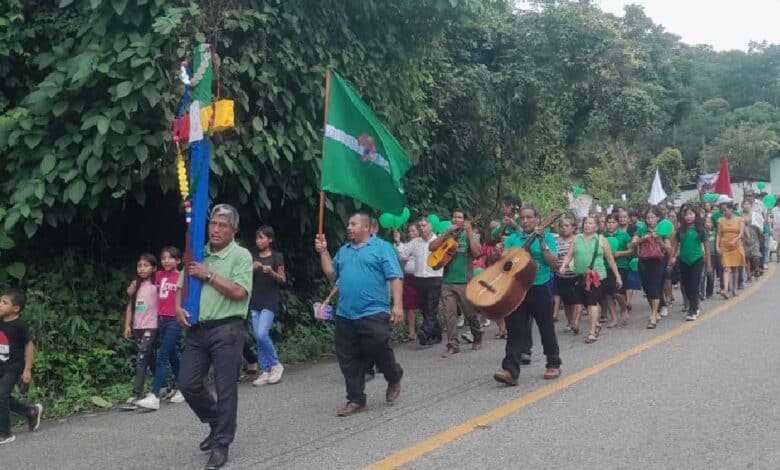 Peregrinan por La Paz en Tuzantan