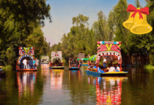 Hay tour navideño en trajinera por Xochimilco