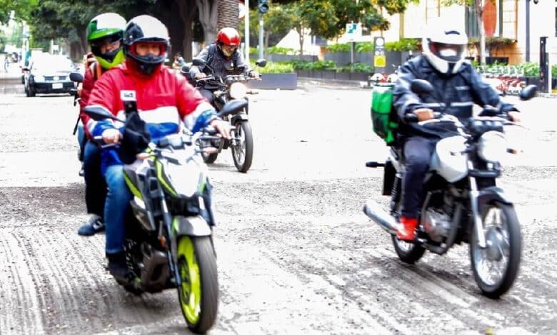 ¿La licencia de conducir permanente también sirve para motos?