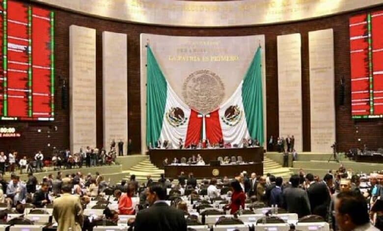 Diputados inician discusión de reforma para crear nuevas secretarías