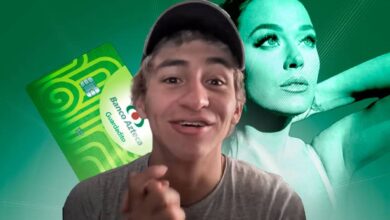 Joven tramita tarjeta de Banco Azteca para los boletos de Katy Perry