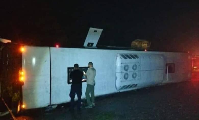 Accidente en Las Choapas-Ocozocoautla deja dos muertos