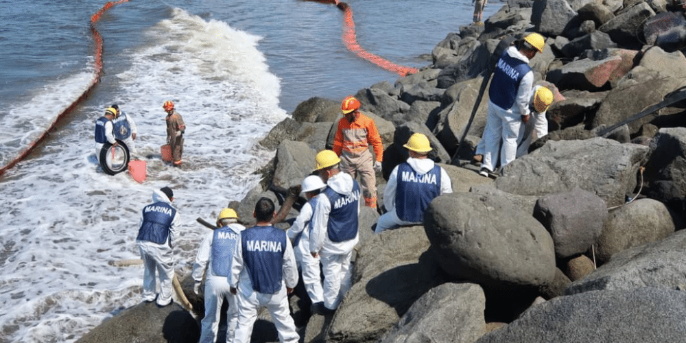 Se preparan para atención inmediata a derrames petroleros