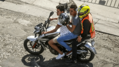 Cascos y chaleco la nueva regla para las motocicletas en materia de seguridad