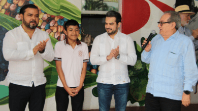 Felicita Secretaría de Educación al estudiante Leonardo Edín González Diaz, ganador del "8o. Concurso Nacional de la Olimpiada Mexicana de Matemáticas"