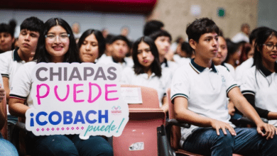 Estudiantes del Cobach agradecen al gobernador Eduardo Ramírez el apoyo de internet móvil gratuito