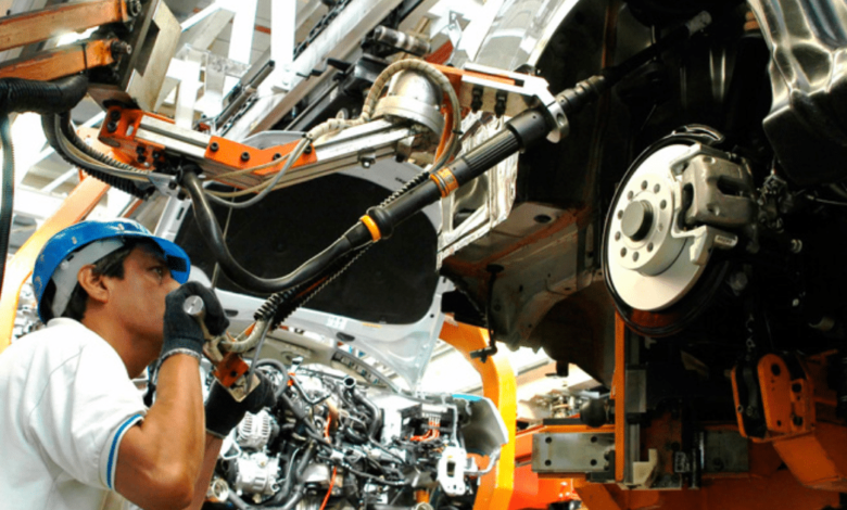 Fábrica de ensamble automotriz (Foto por Gobierno de México)