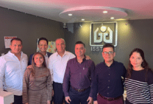 Refuerza Isstech procesos administrativos con visita a la Oficina de Enlace de Tercer Nivel