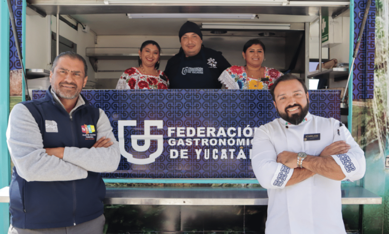 El sazón yucateco recorre las calles de Tijuana a bordo del Yucatruck