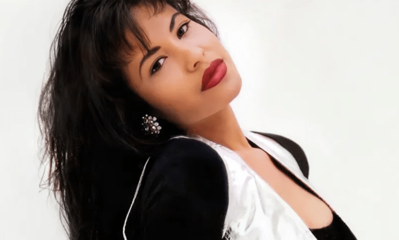 Selena Quintanilla,música,latina,tema,Carcacha,Amor Prohibido