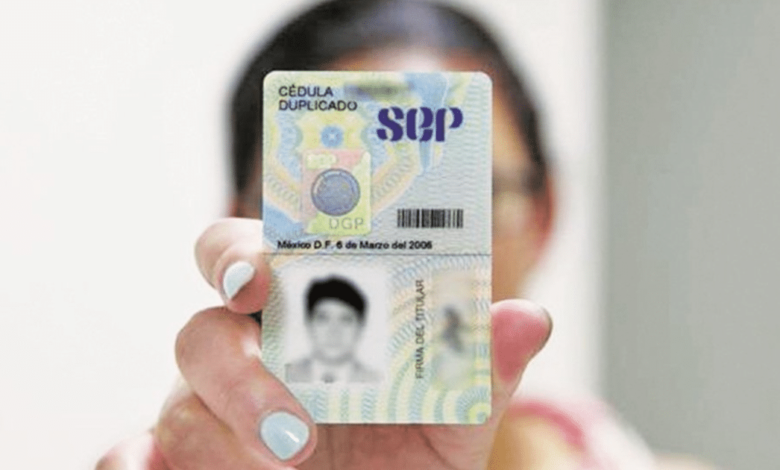 SEP simplifica trámite de cédula profesional en línea