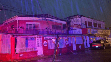 Tromba azota Huixtla y deja sin luz a cientos de pobladores (Foto por José Torres Cancino / El Heraldo de México)