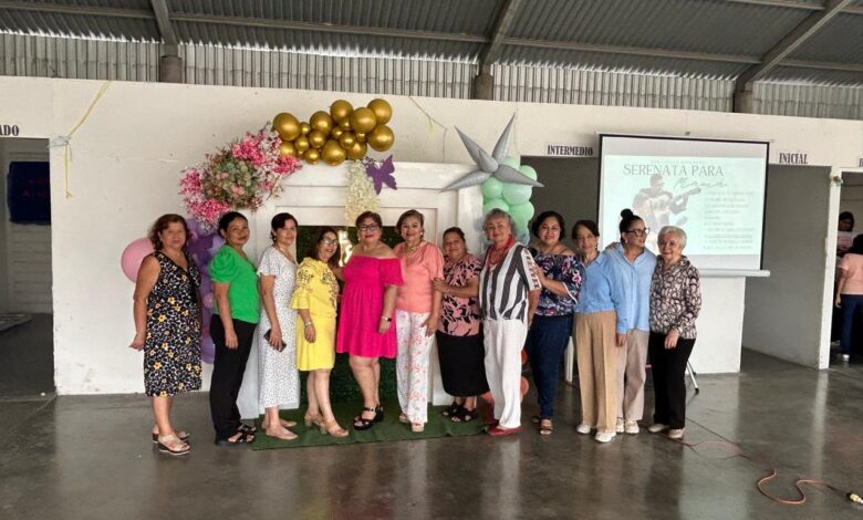 Tuxtla Gutiérrez celebra a las madres con festivales llenos de amor y empatía