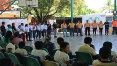 SSP brinda atención psicológica y jurídica con la Caravana de Paz y Humanismo en Chiapa de Corzo.